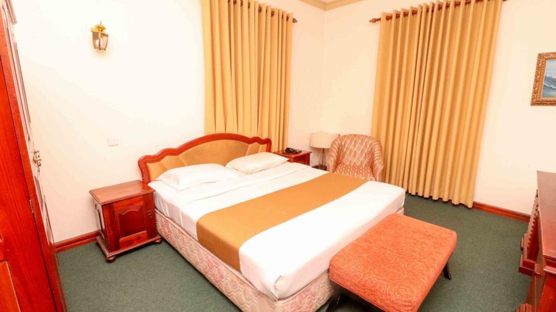 Hotel Alpine 3*