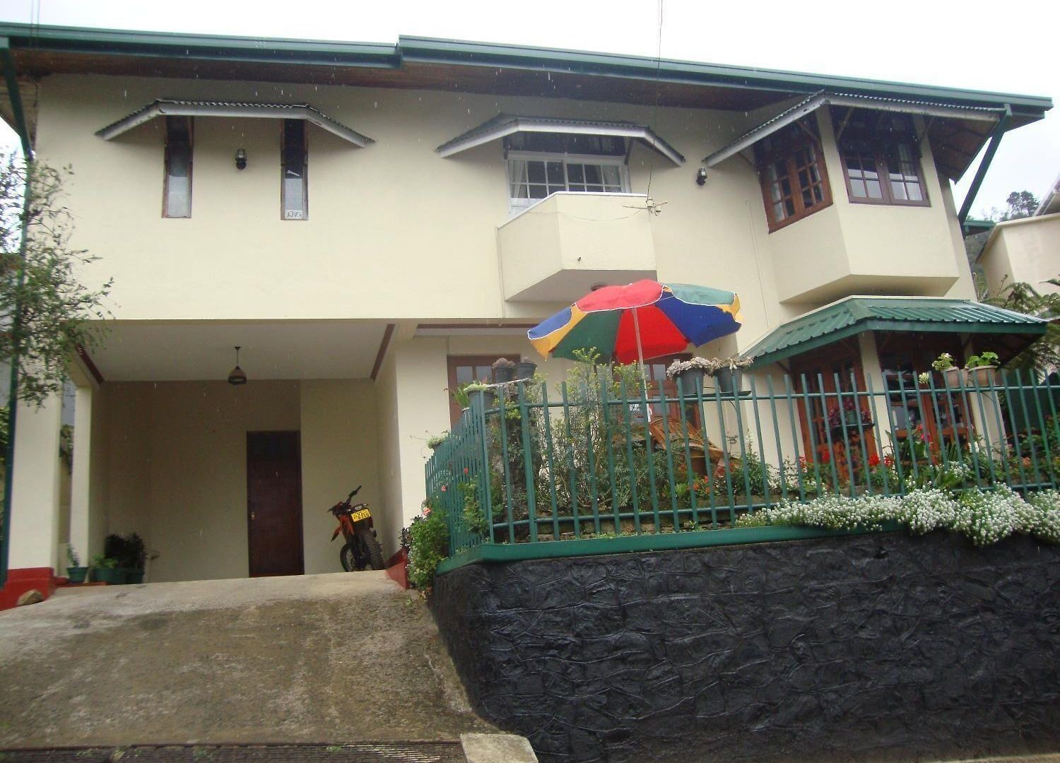 Inn Richmond 2*