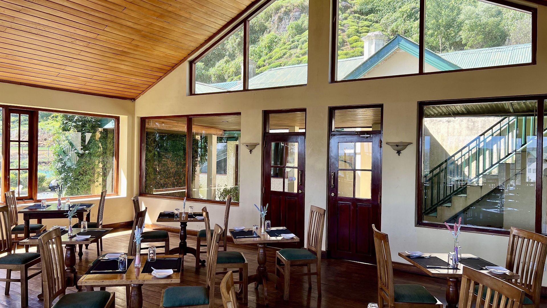 Tea Bush Hotel Nuwara Eliya