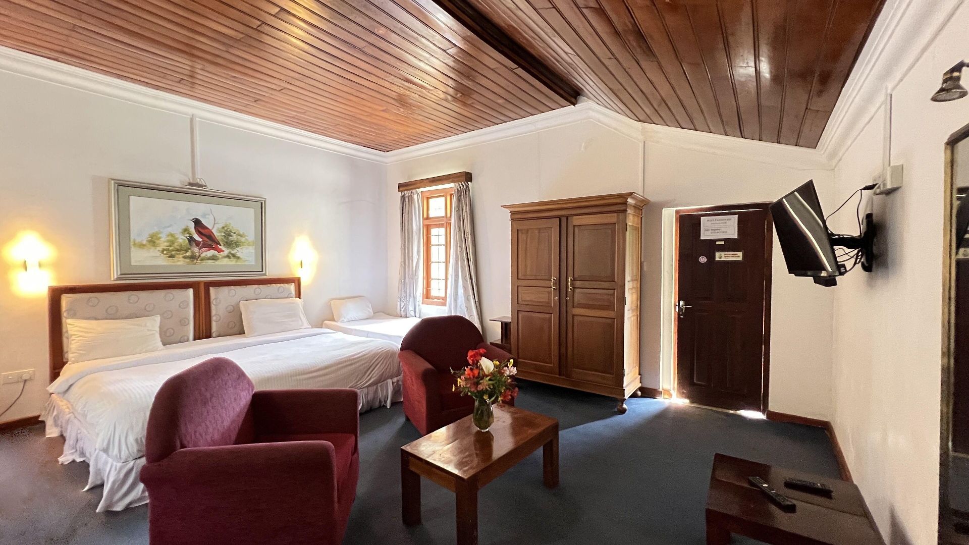 Tea Bush Hotel 3*