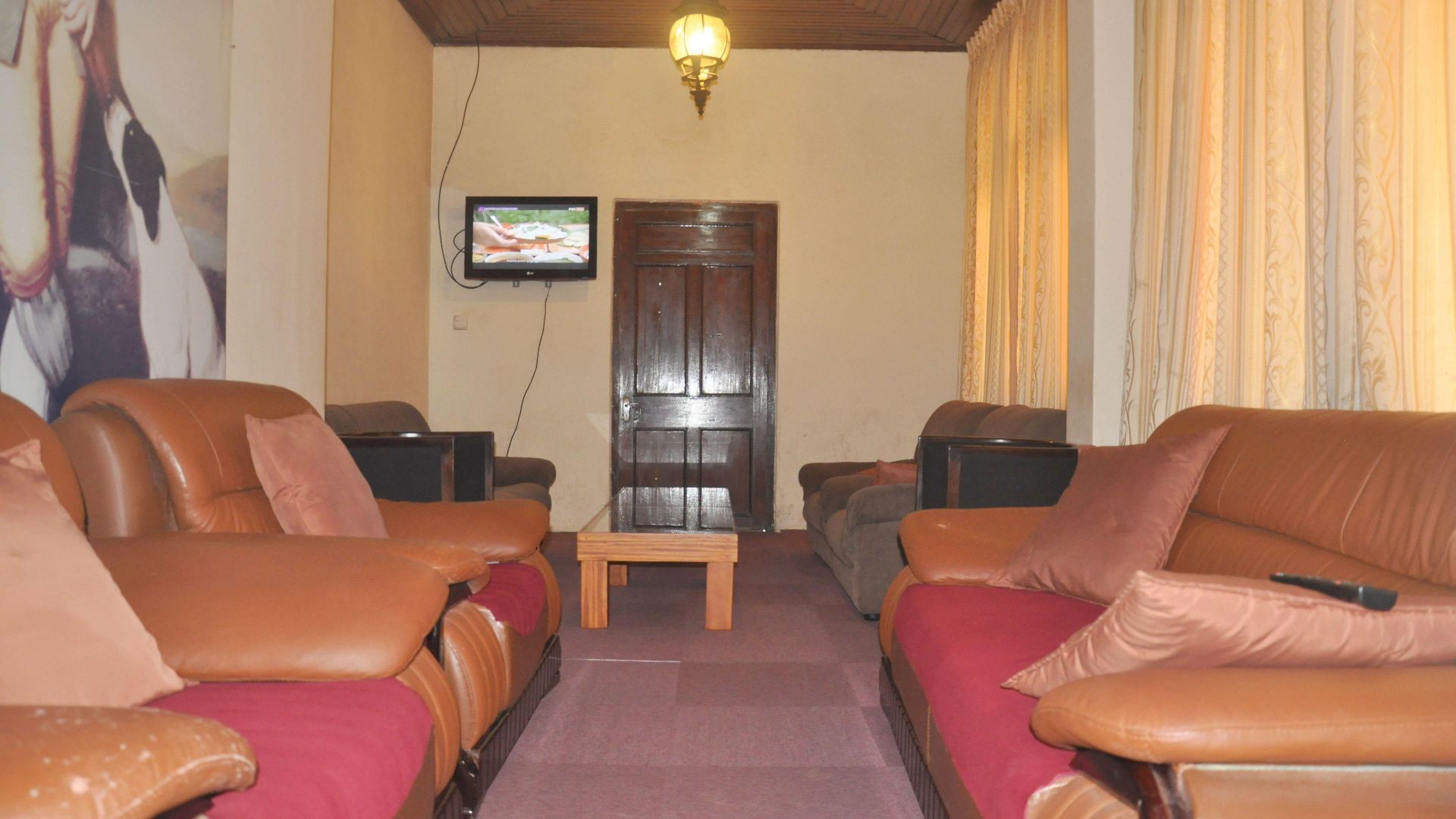 Chelthnam Hotel Nuwara Eliya