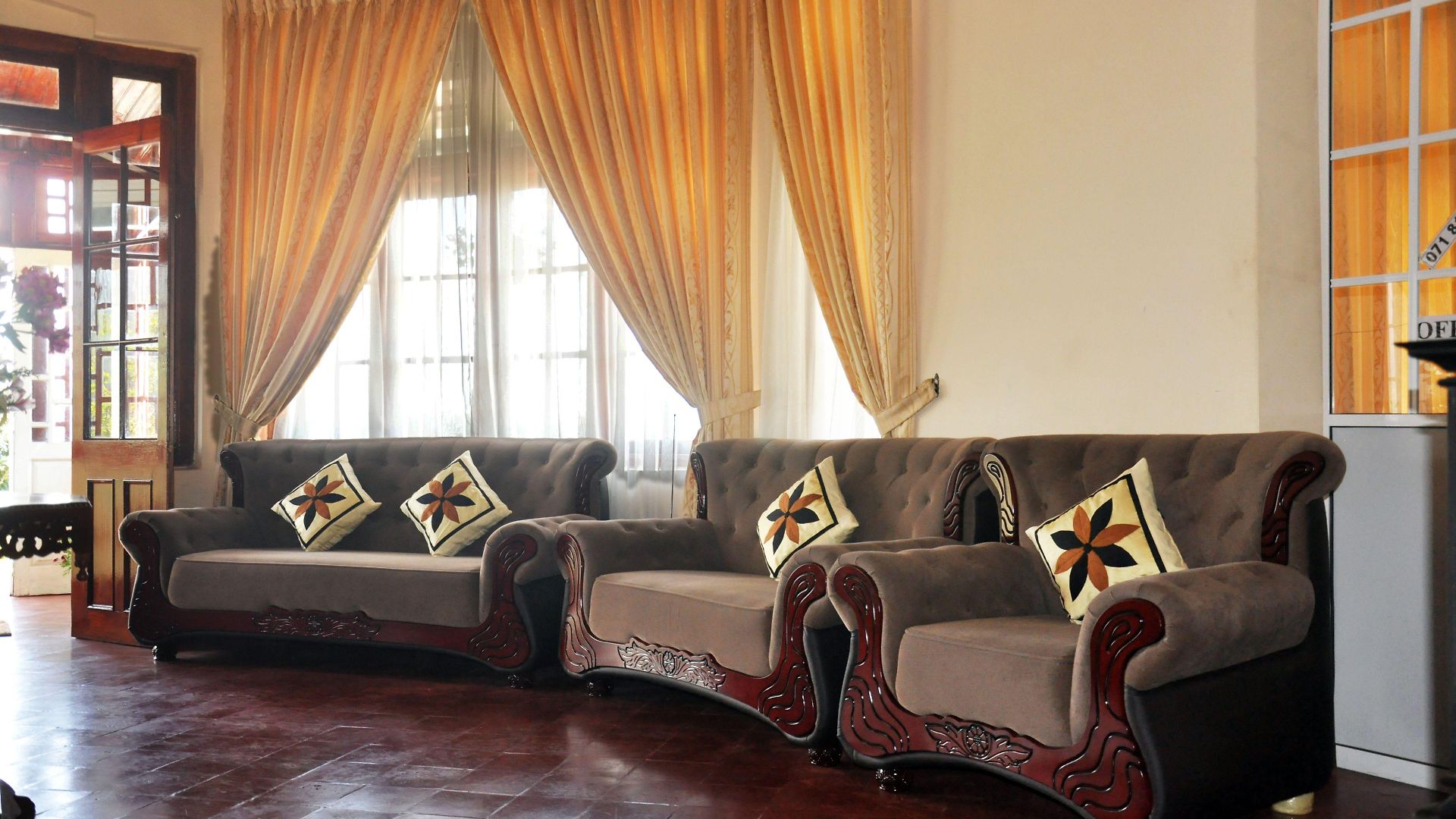 Chelthnam Hotel 2*