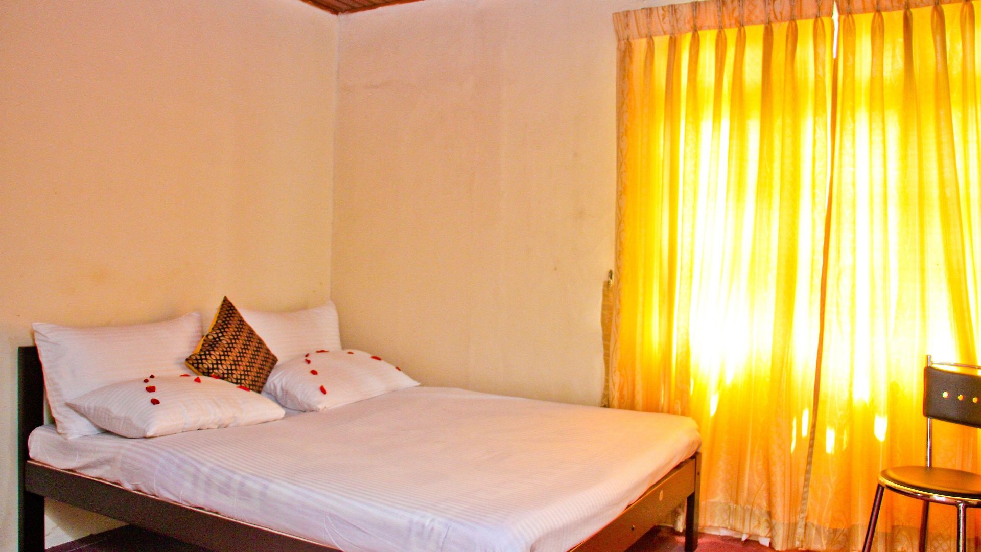 Chelthnam Hotel 2*
