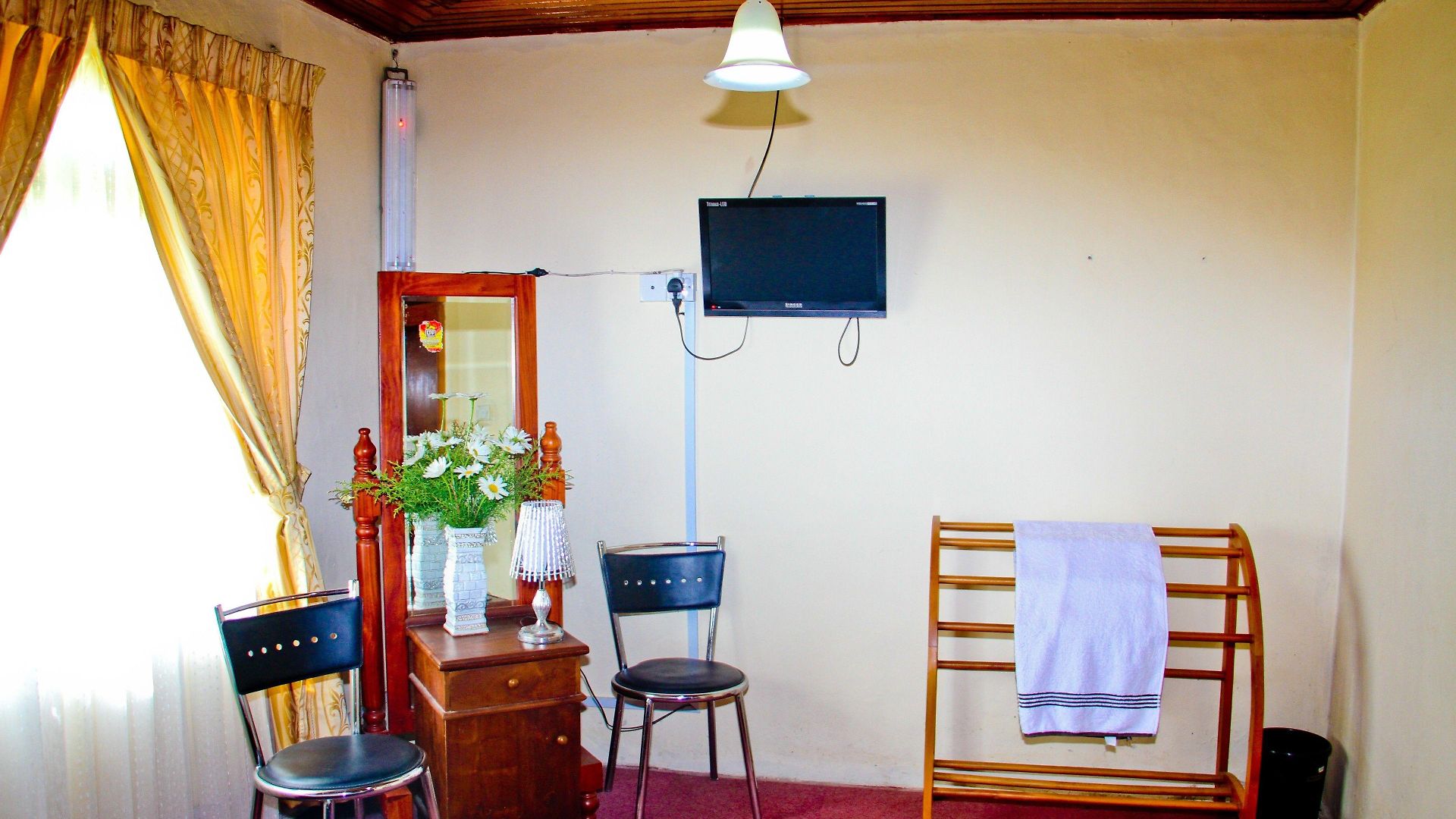 Chelthnam Hotel Nuwara Eliya