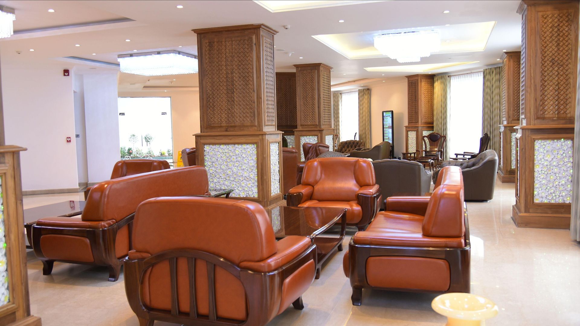 Hotel Araliya - Your Gateway To Everything In 5*