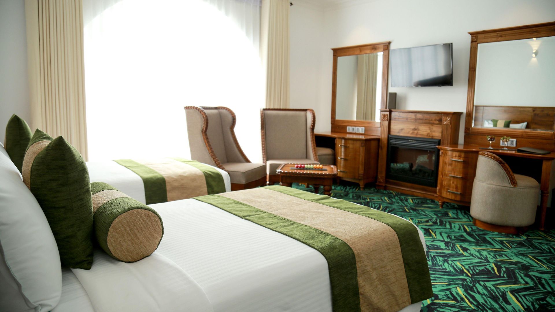 Araliya - Your Gateway To Everything In Hotel