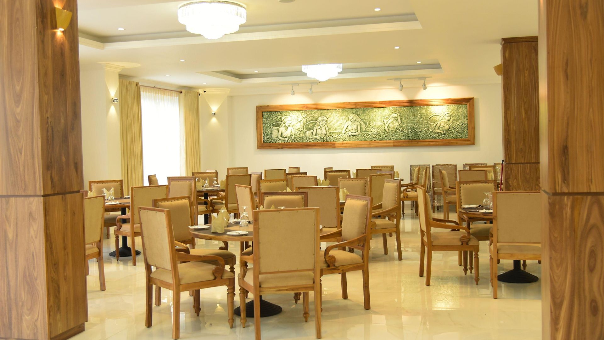 Araliya - Your Gateway To Everything In Hotel 5*