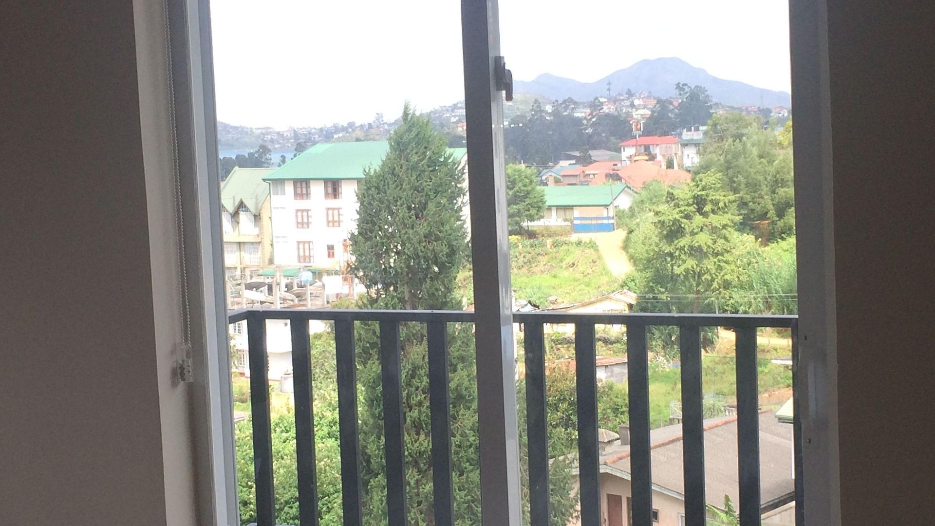 Emirates Luxury Nuwara Eliya