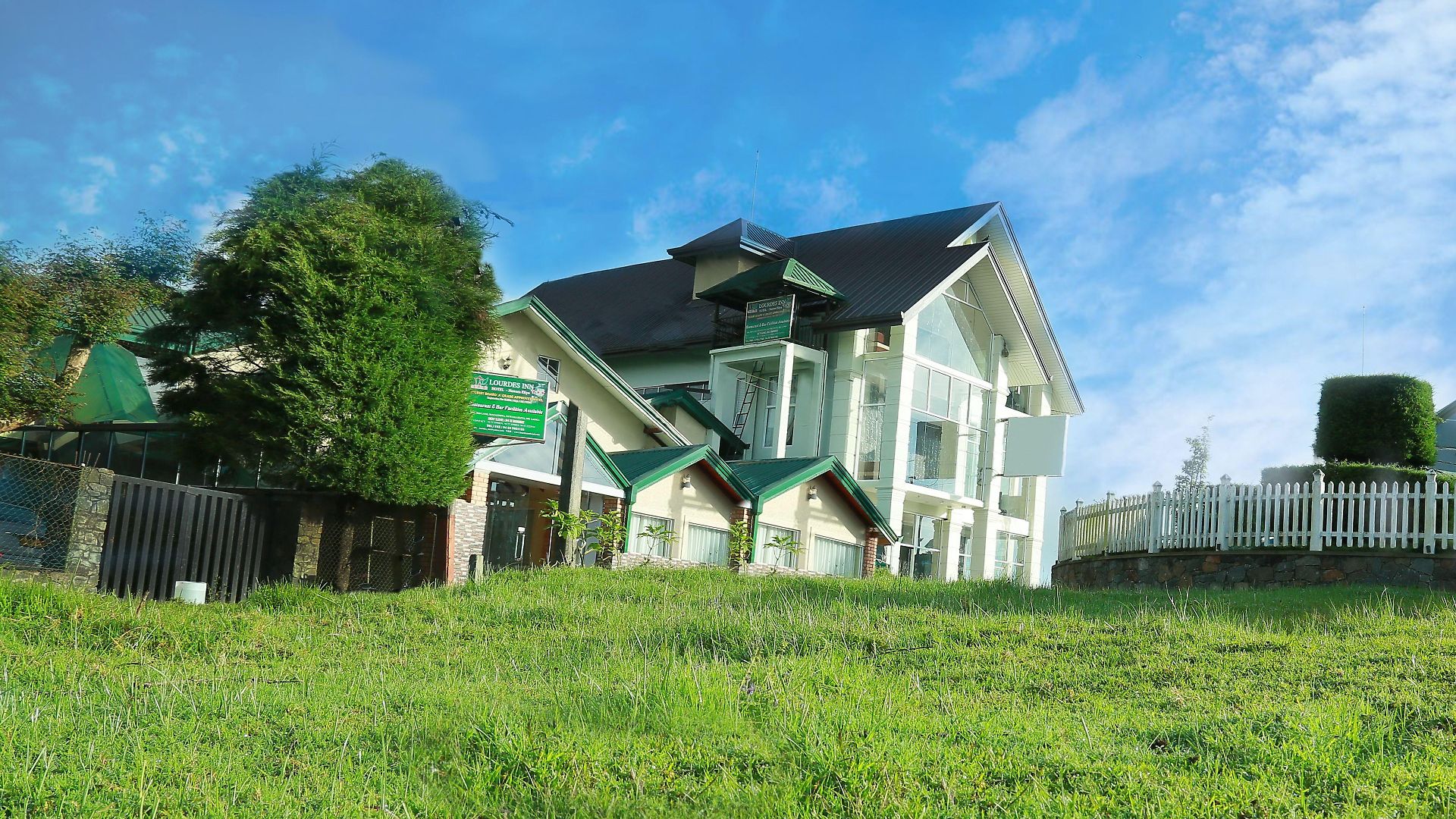 Lourdes Hotel