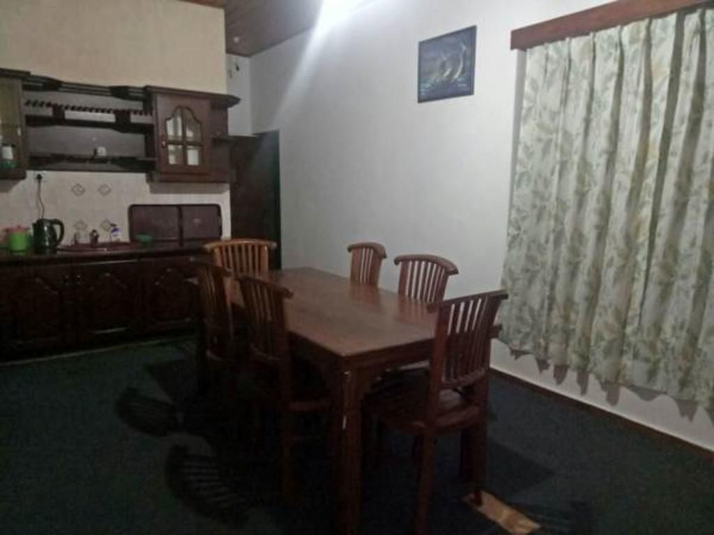 Hotel Royal Garden Nuwara Eliya