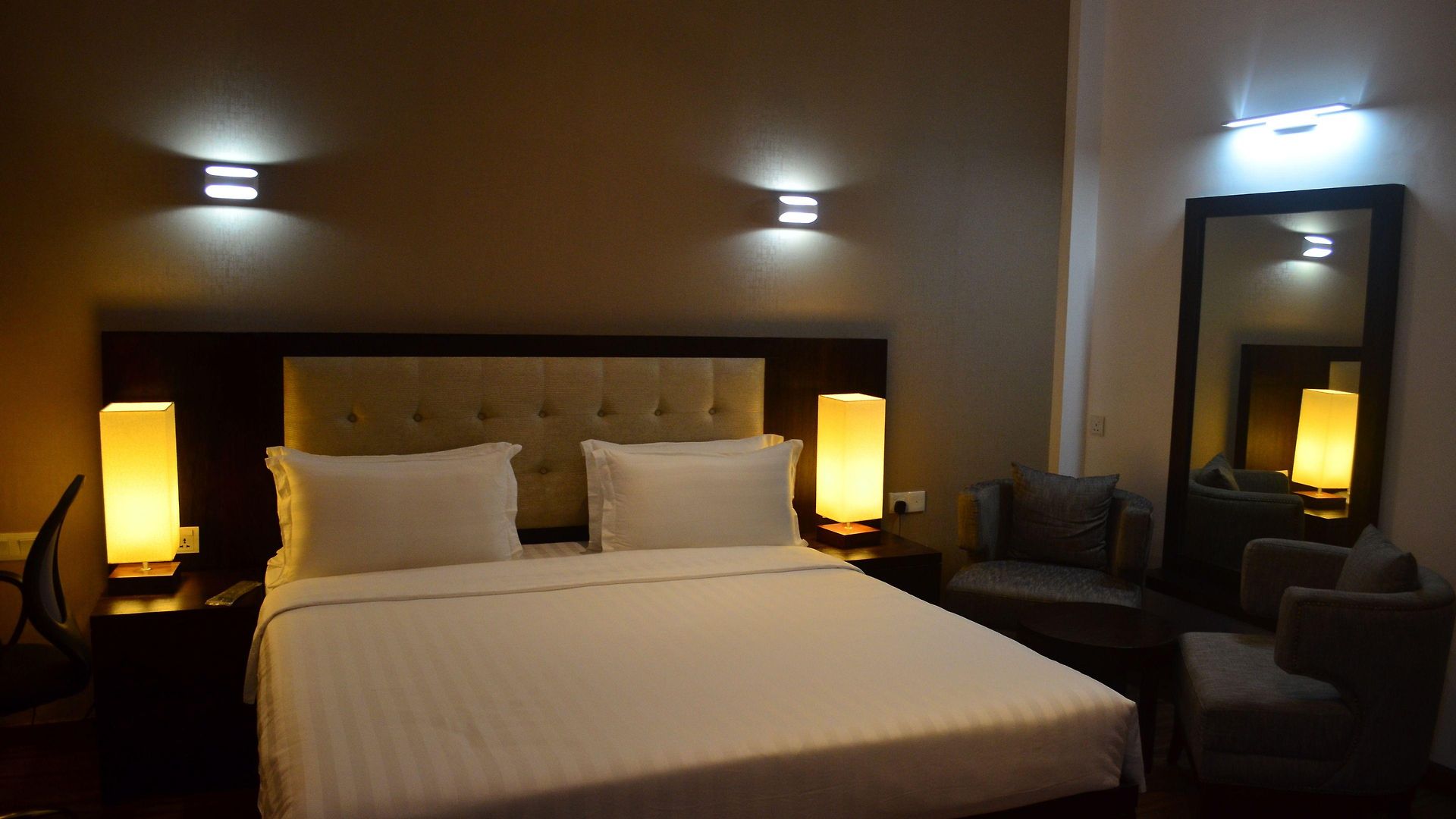 Hotel Ripon Grand Hill By Ehi 5*