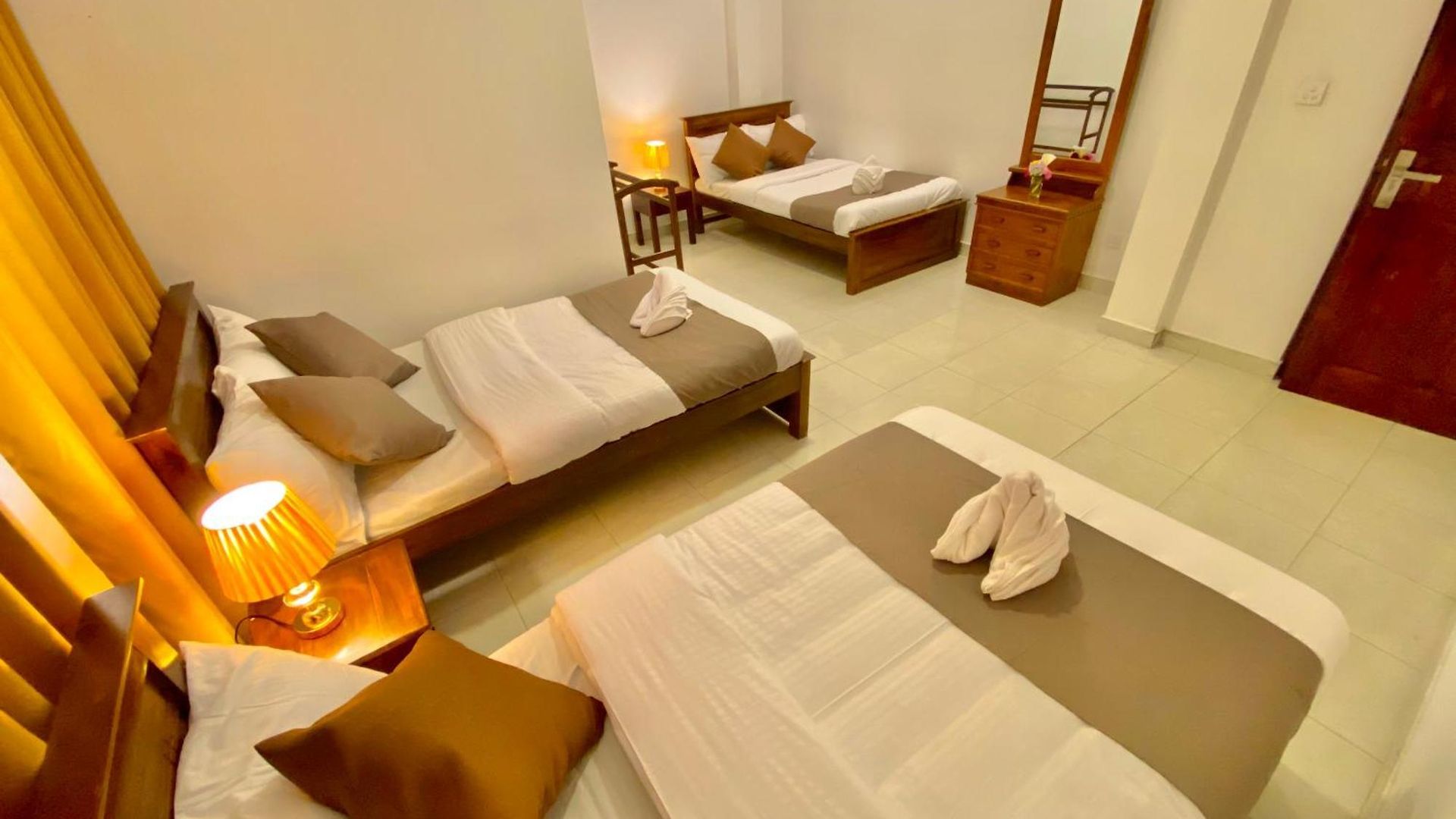 Jetco Front - Hotel *