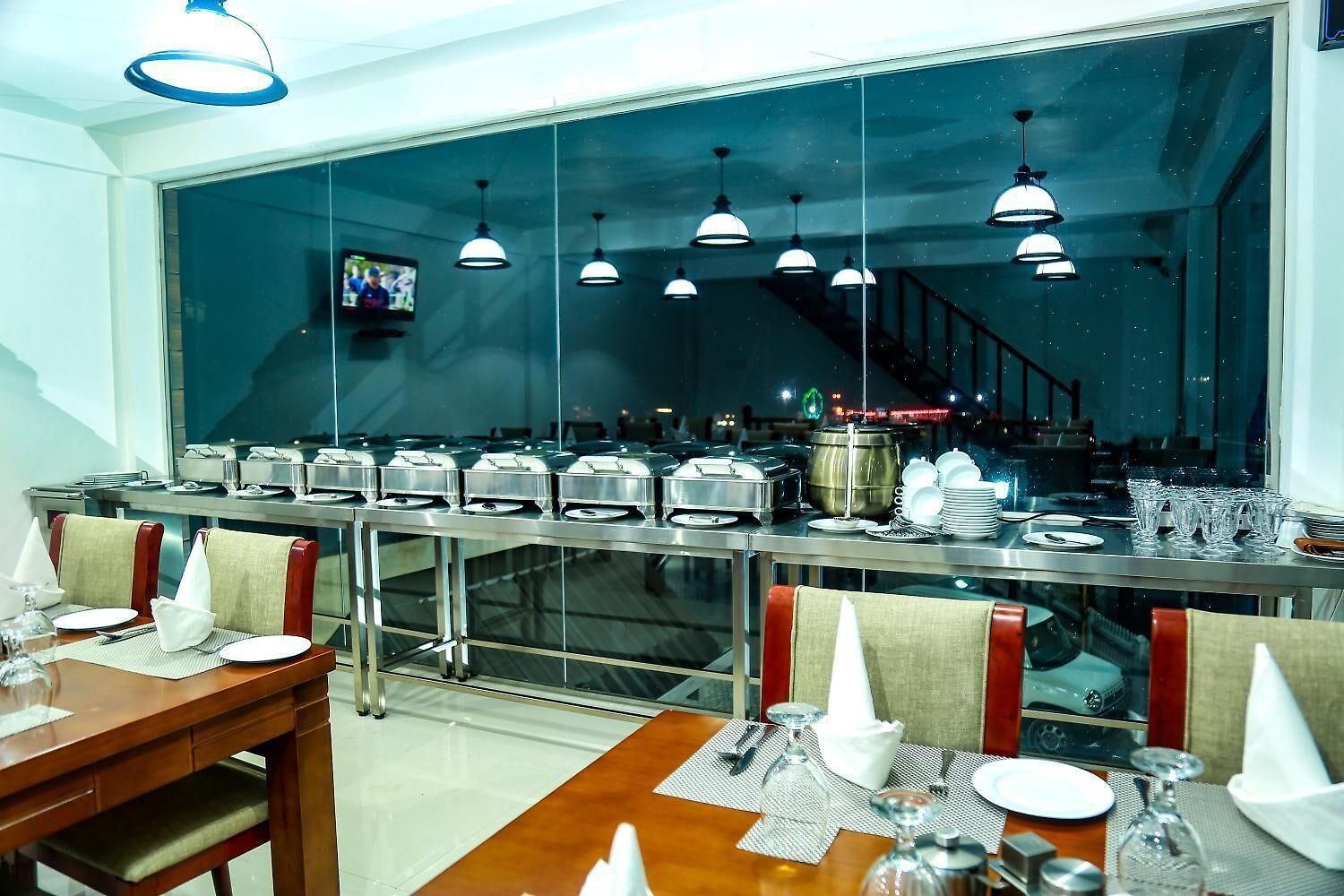 Royal Hotel