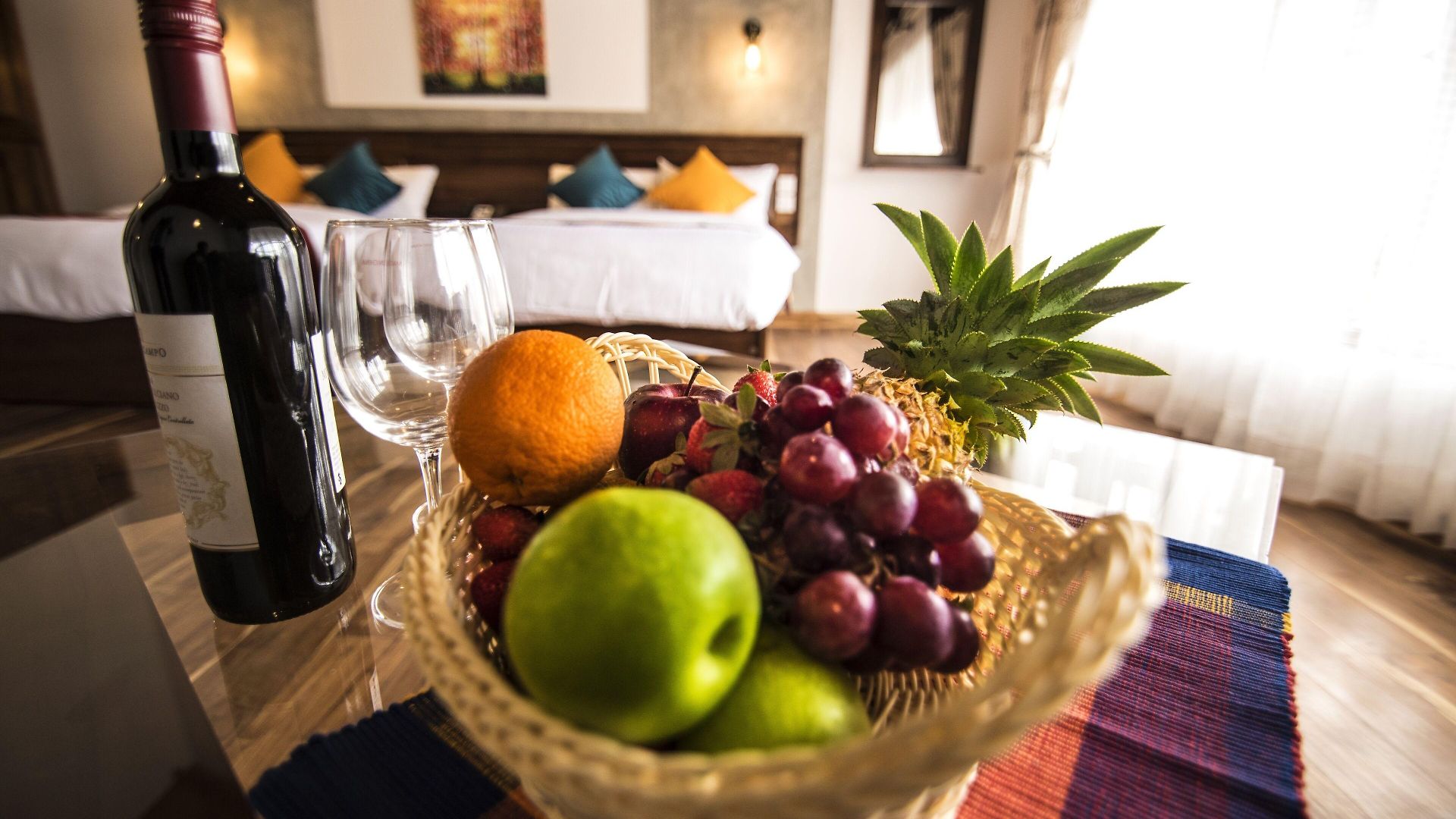 Hotel Seasons - Nuwara Eliya