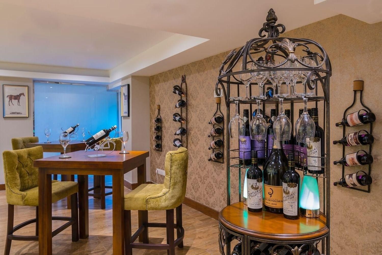 The Golden Ridge Hotel Nuwara Eliya