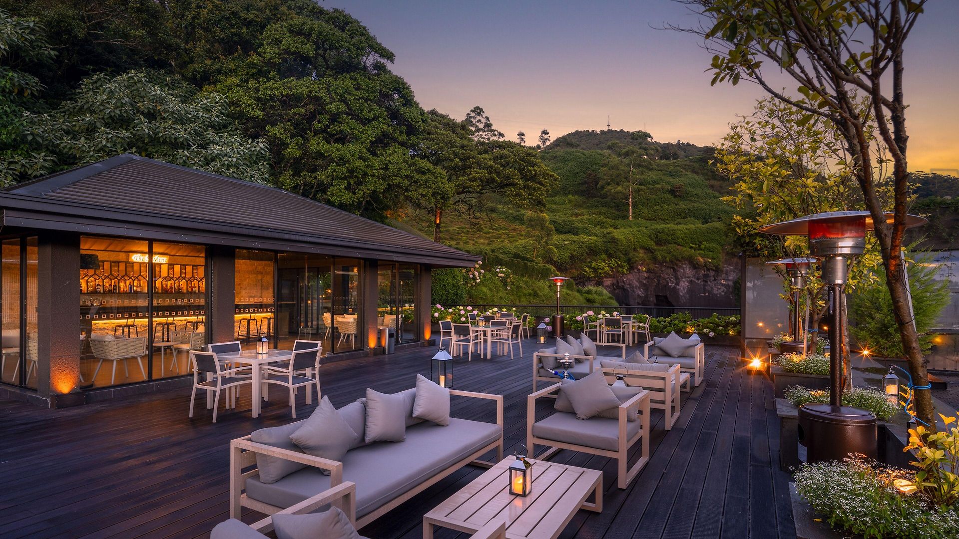 The Golden Ridge Hotel 5*