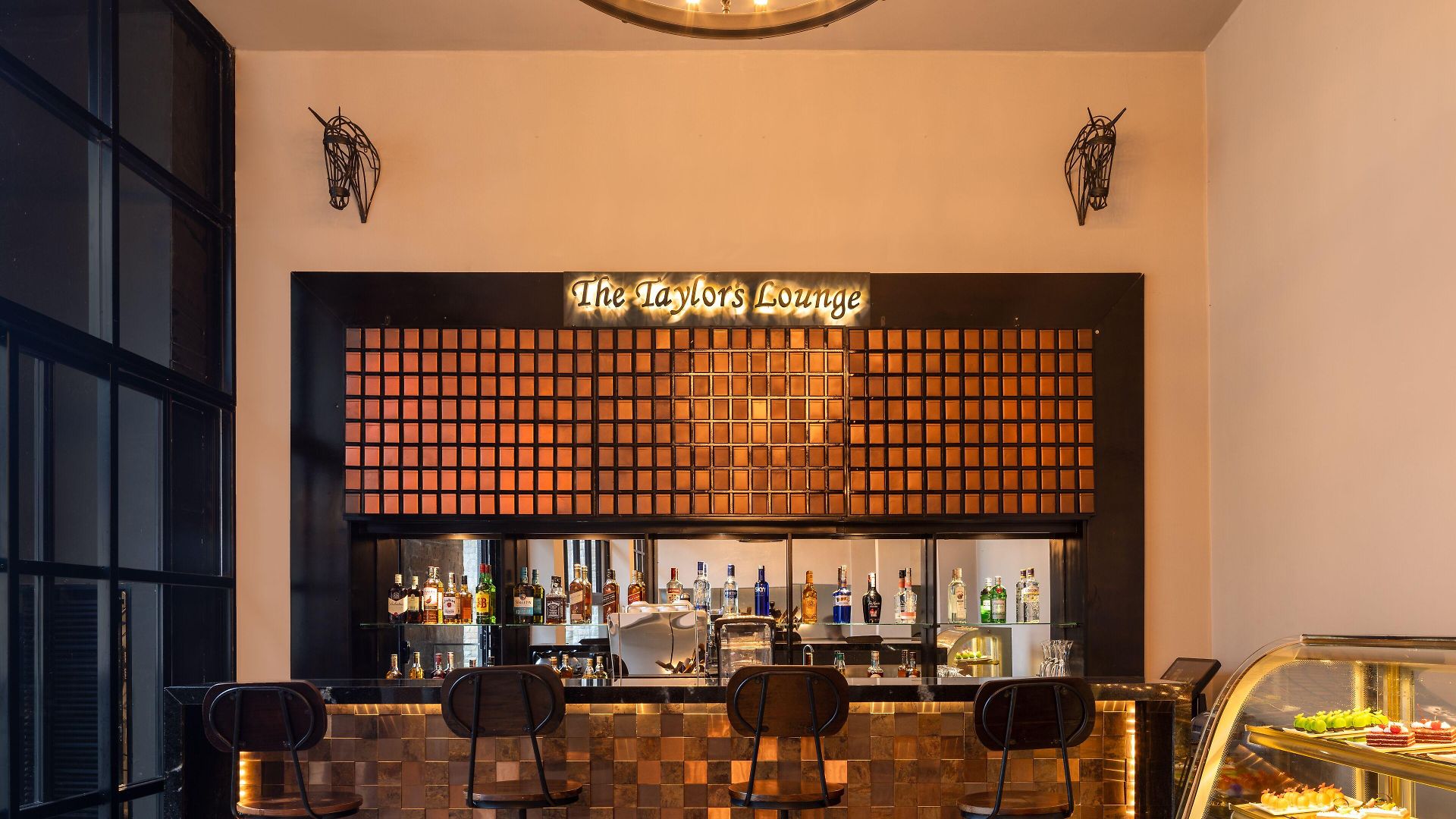 The Golden Ridge Hotel
