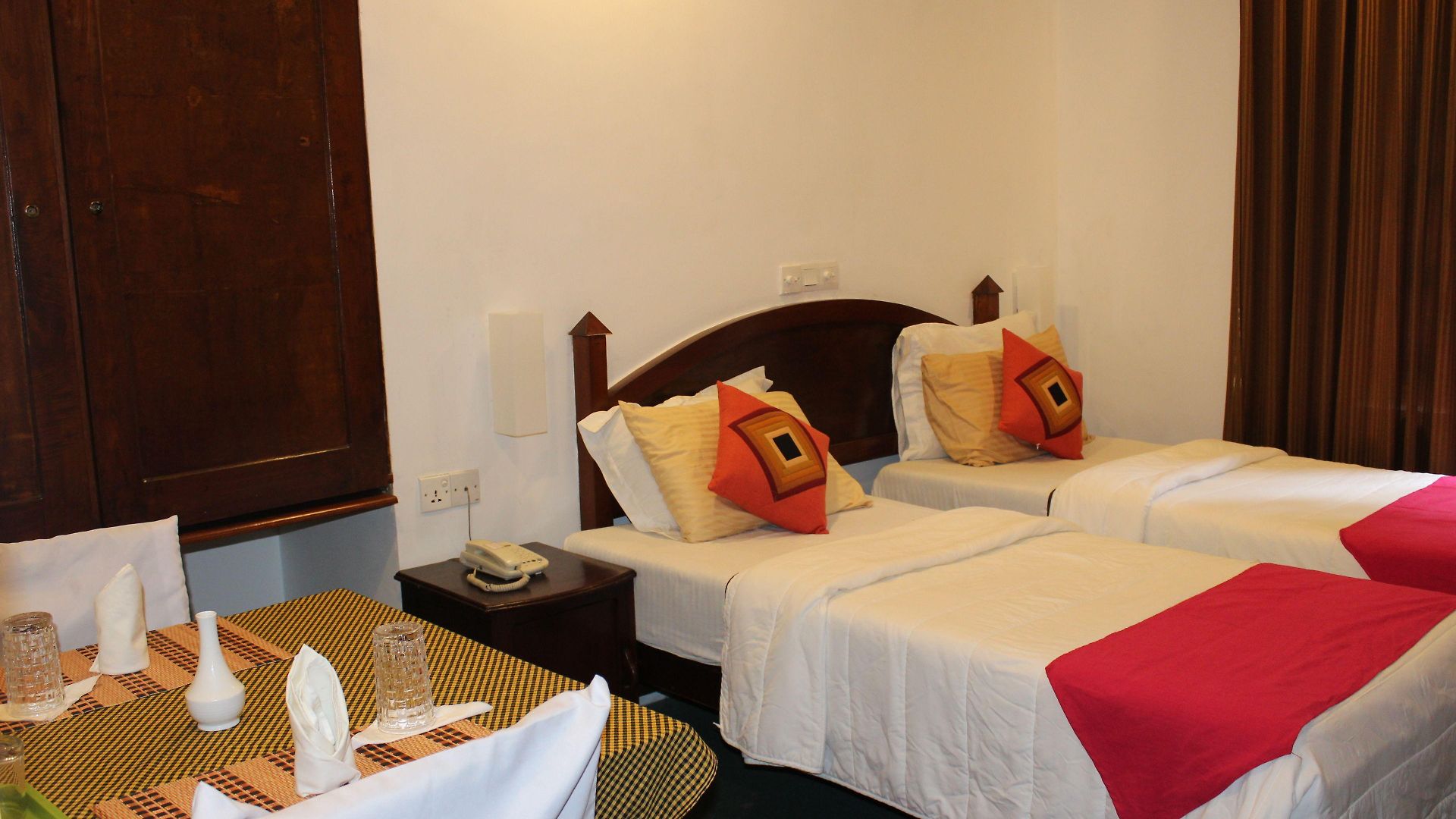 Hotel Silver Falls - 3*