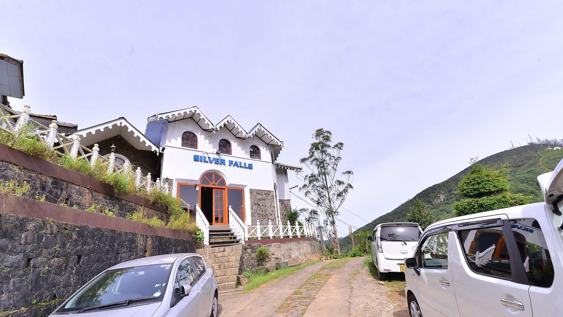 Silver Falls - Nuwara Eliya
