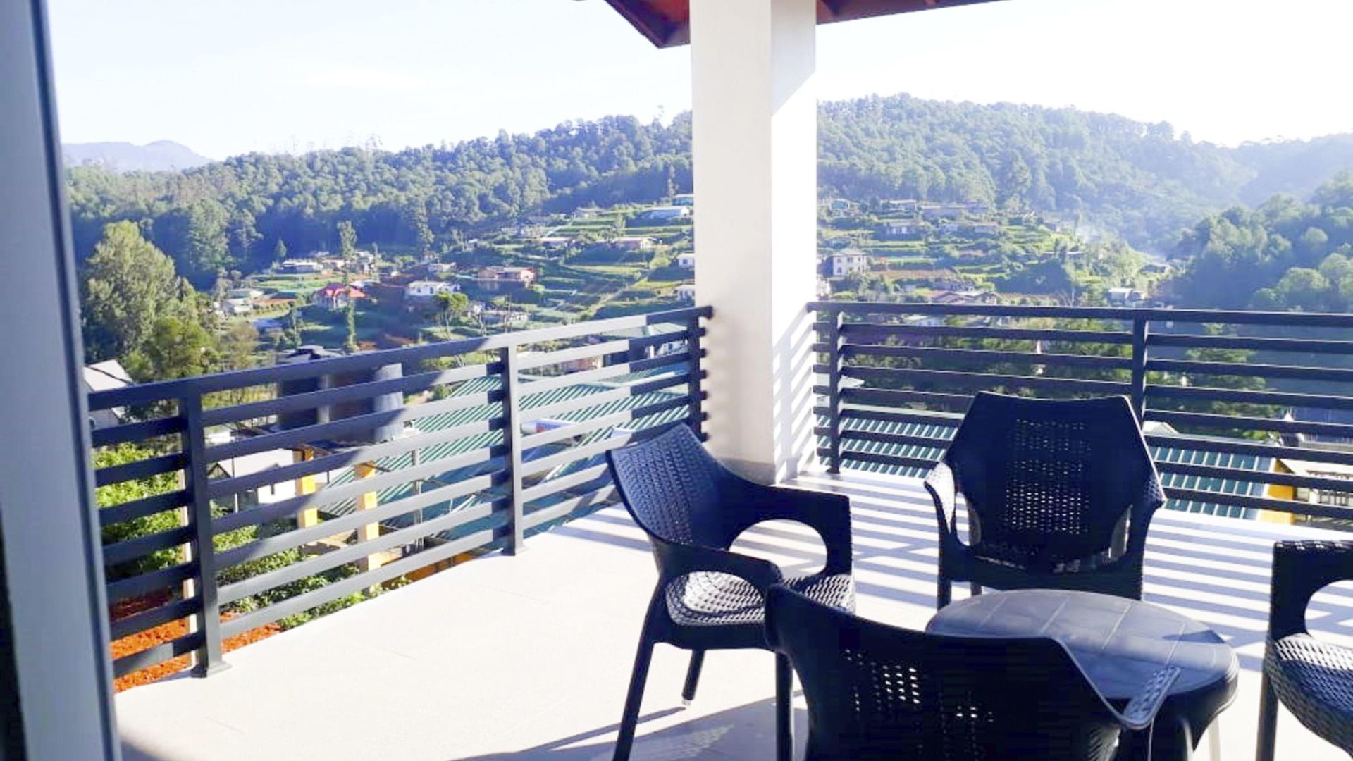 J's Hotel Nuwara Eliya