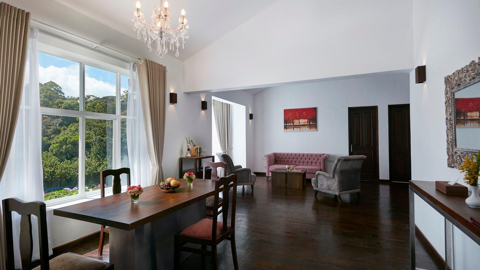 Galway Heights 4*