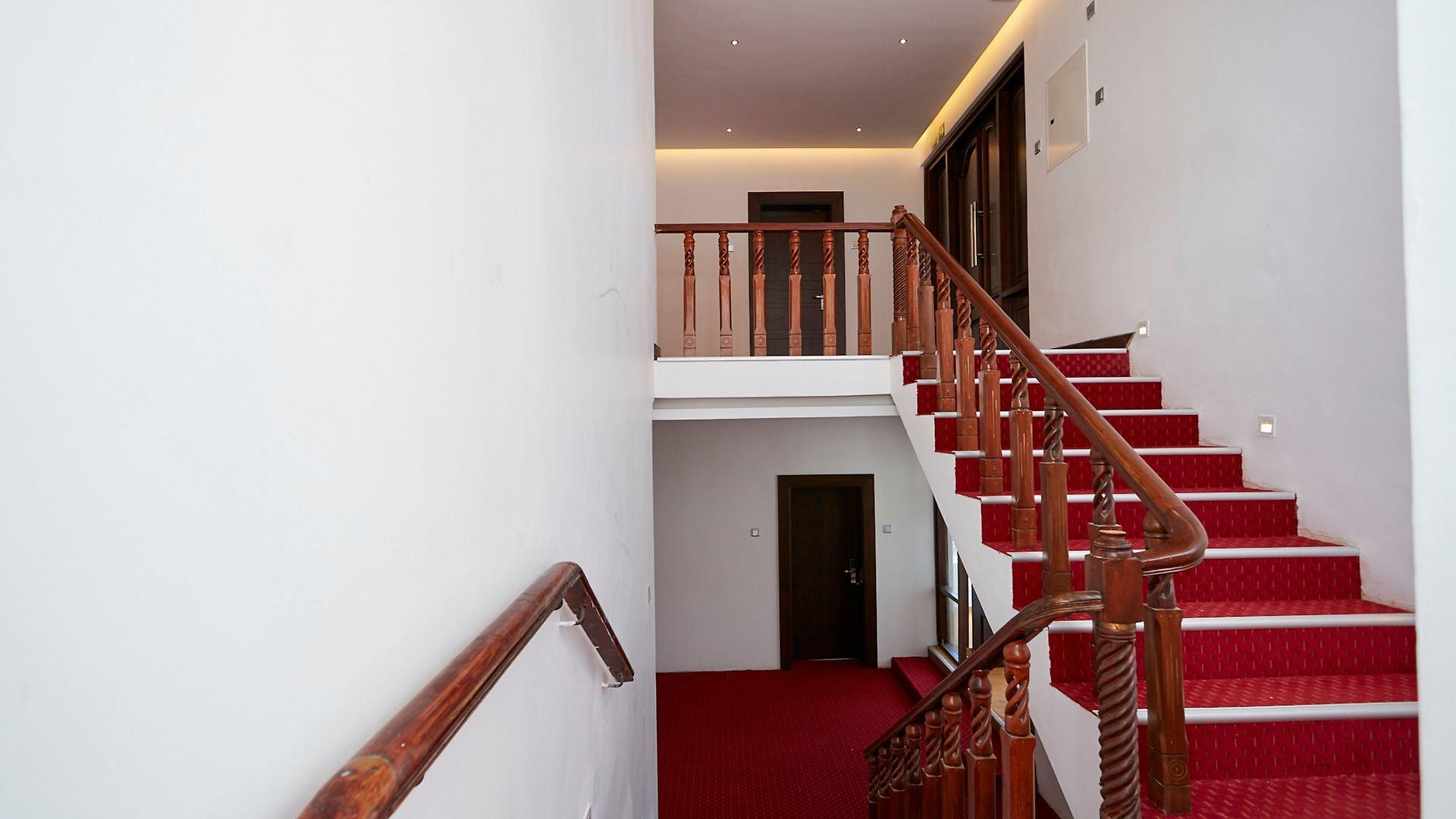Galway Heights Hotel 4*