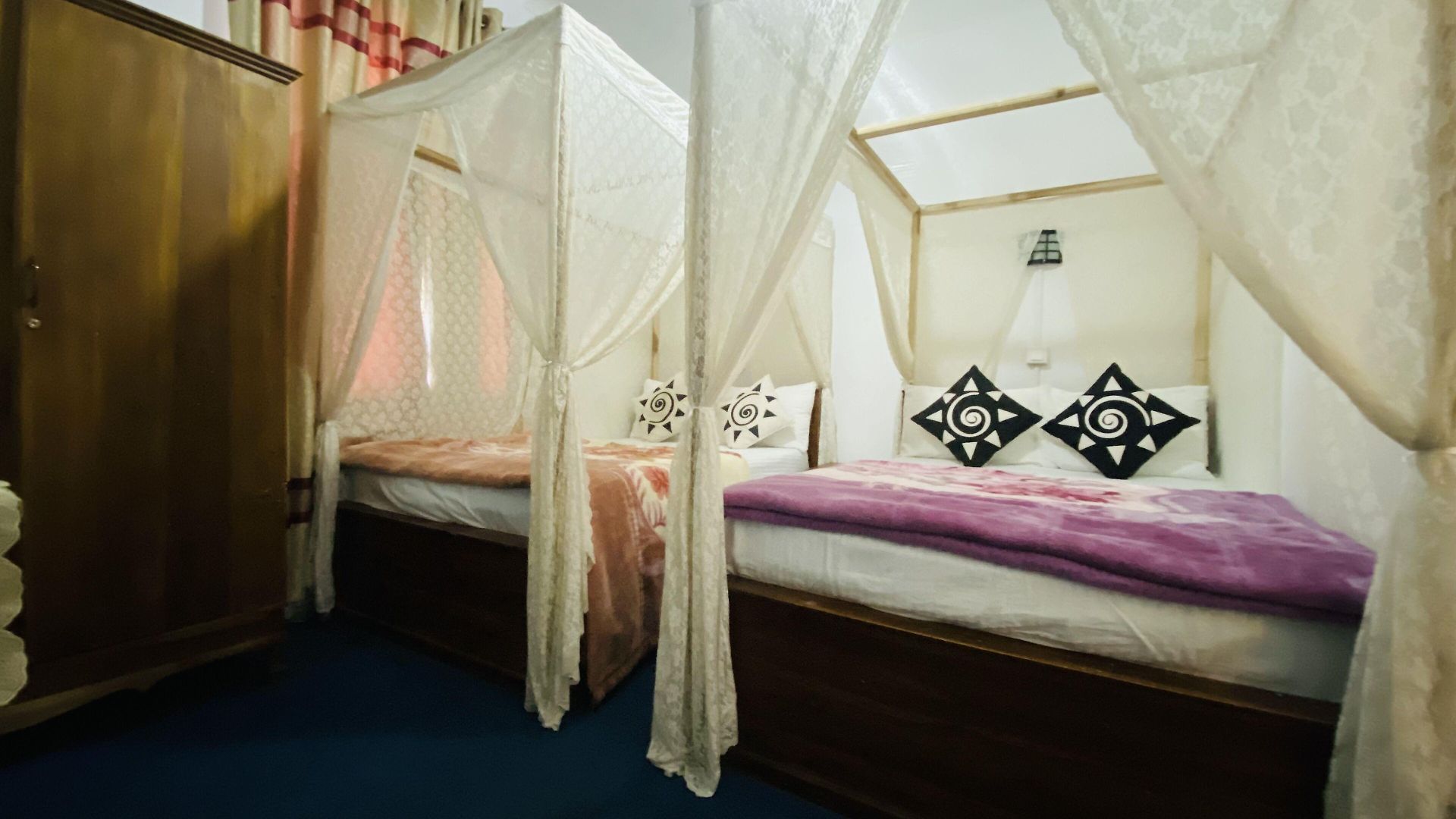 Guest house Zion White House 3*