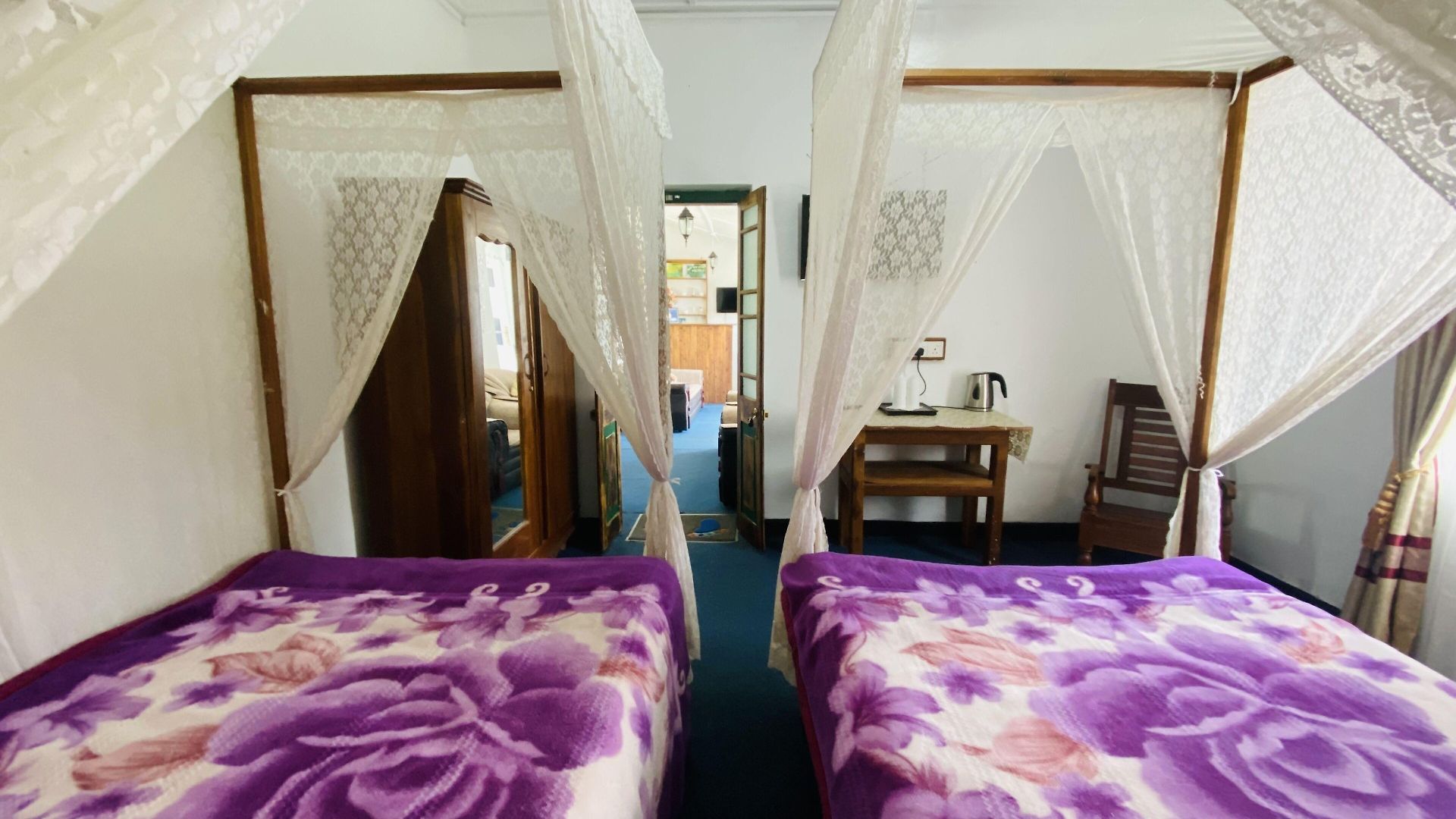 Guest house Zion White House 3*