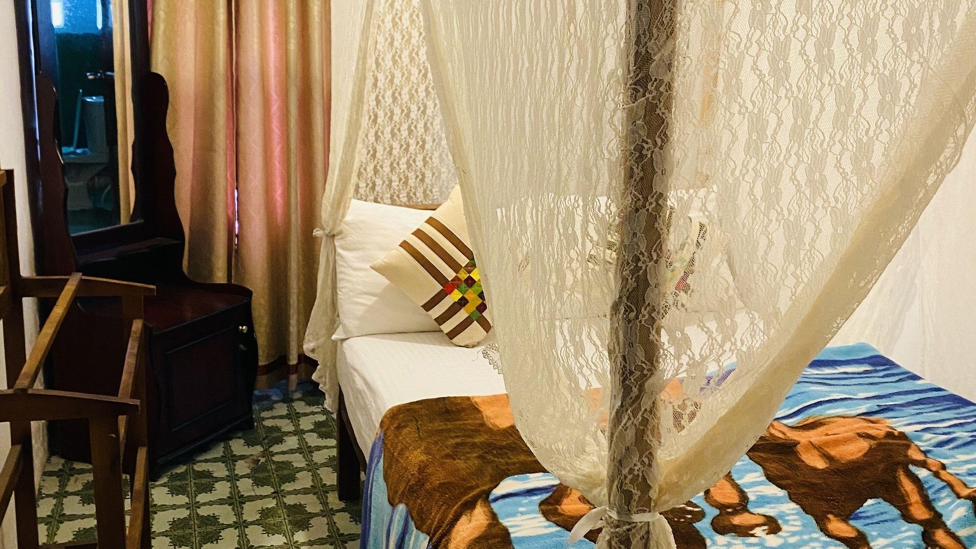 Zion White House Guest house 3*