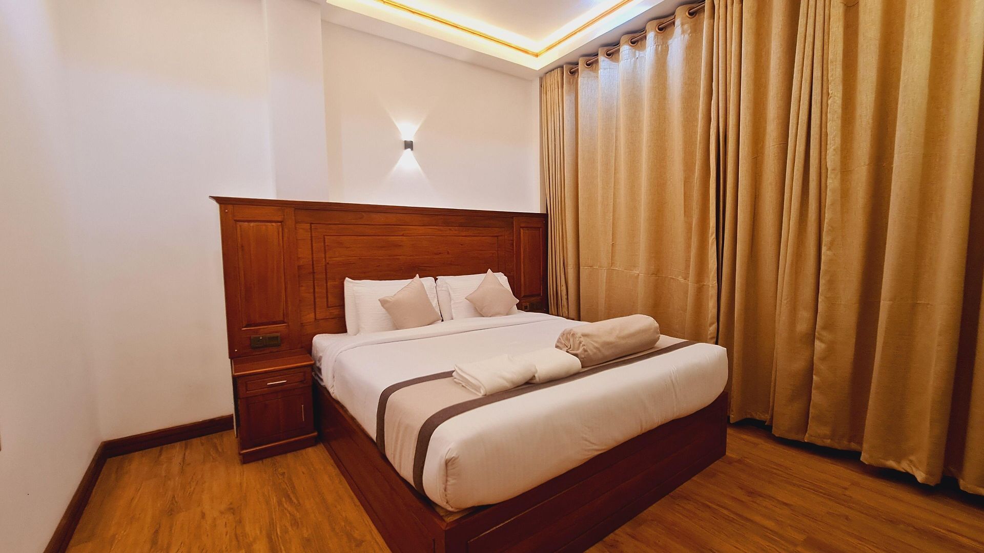 Hotel Rich 3*