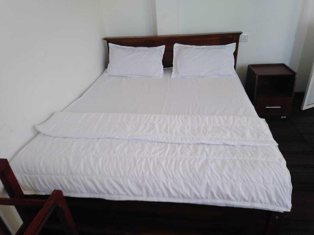 Frosty Heaven Guest House Guest house 4*