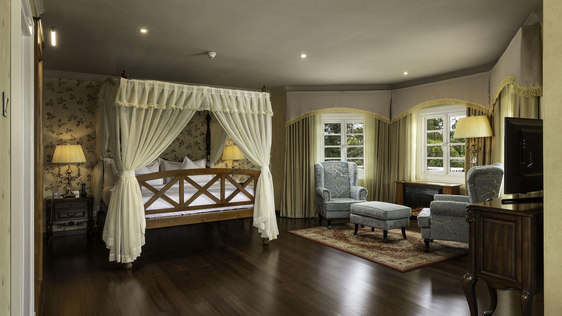The Westbury Palace Hotel Nuwara Eliya