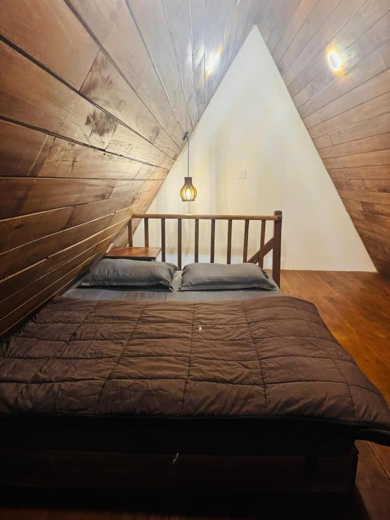 Hotel Aryans Nuwara Eliya