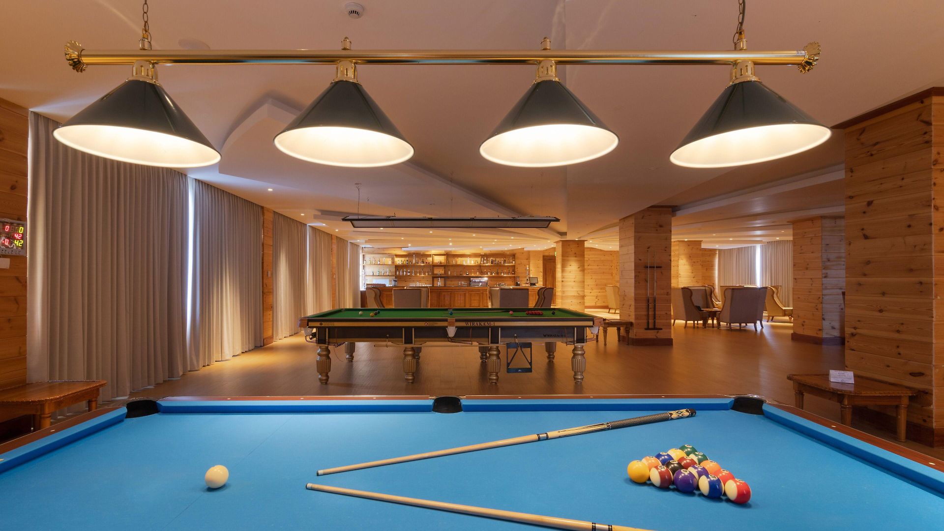 Araliya Red - Budget Friendly Hotel- Where Find Stunning 360 Panoramic View Of Hotel Nuwara Eliya