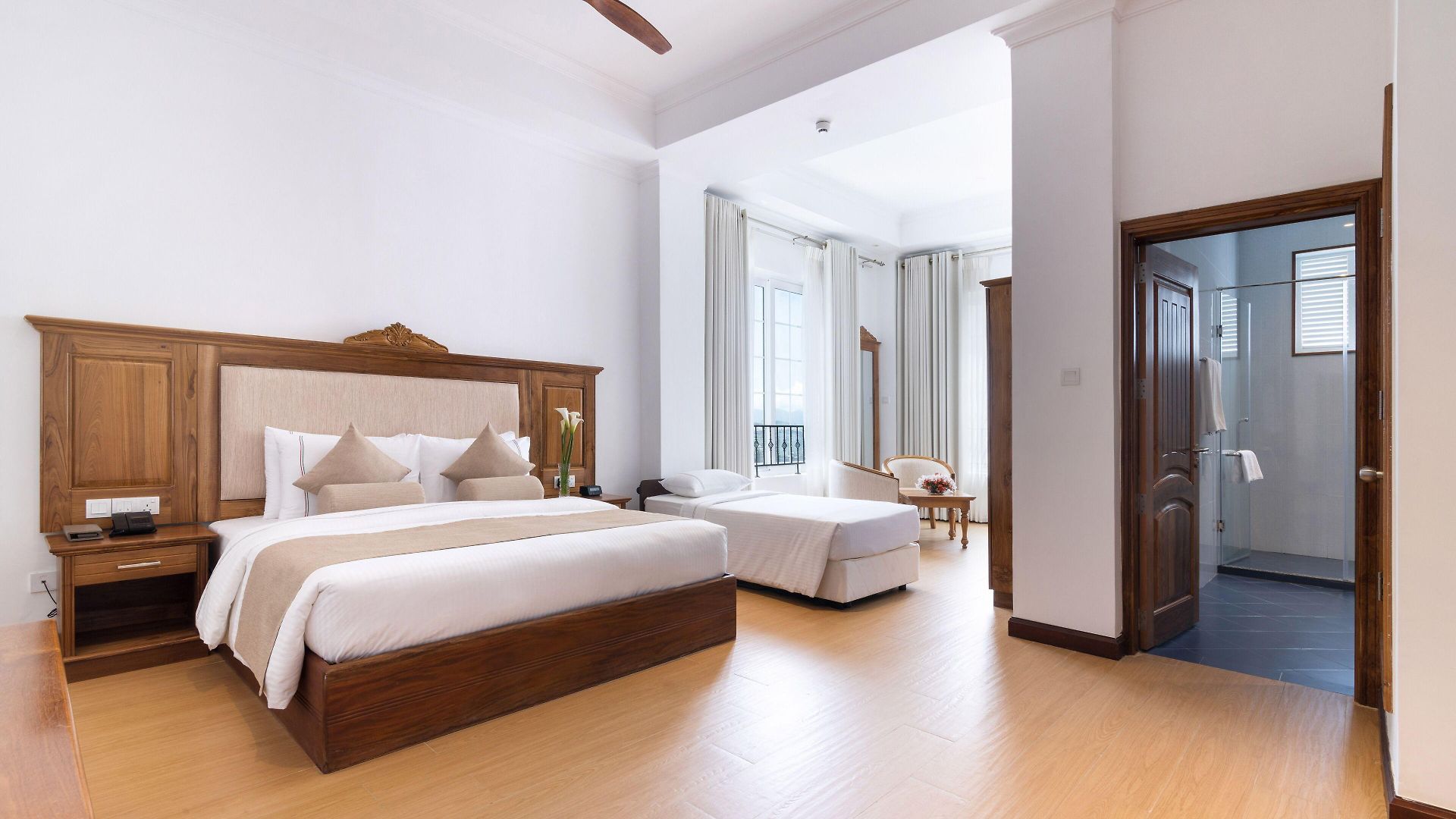 Araliya Red - Budget Friendly Hotel- Where Find Stunning 360 Panoramic View Of Hotel Nuwara Eliya