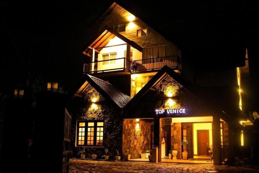 The Venice Royal Nuwaraeliya Hotel 3*