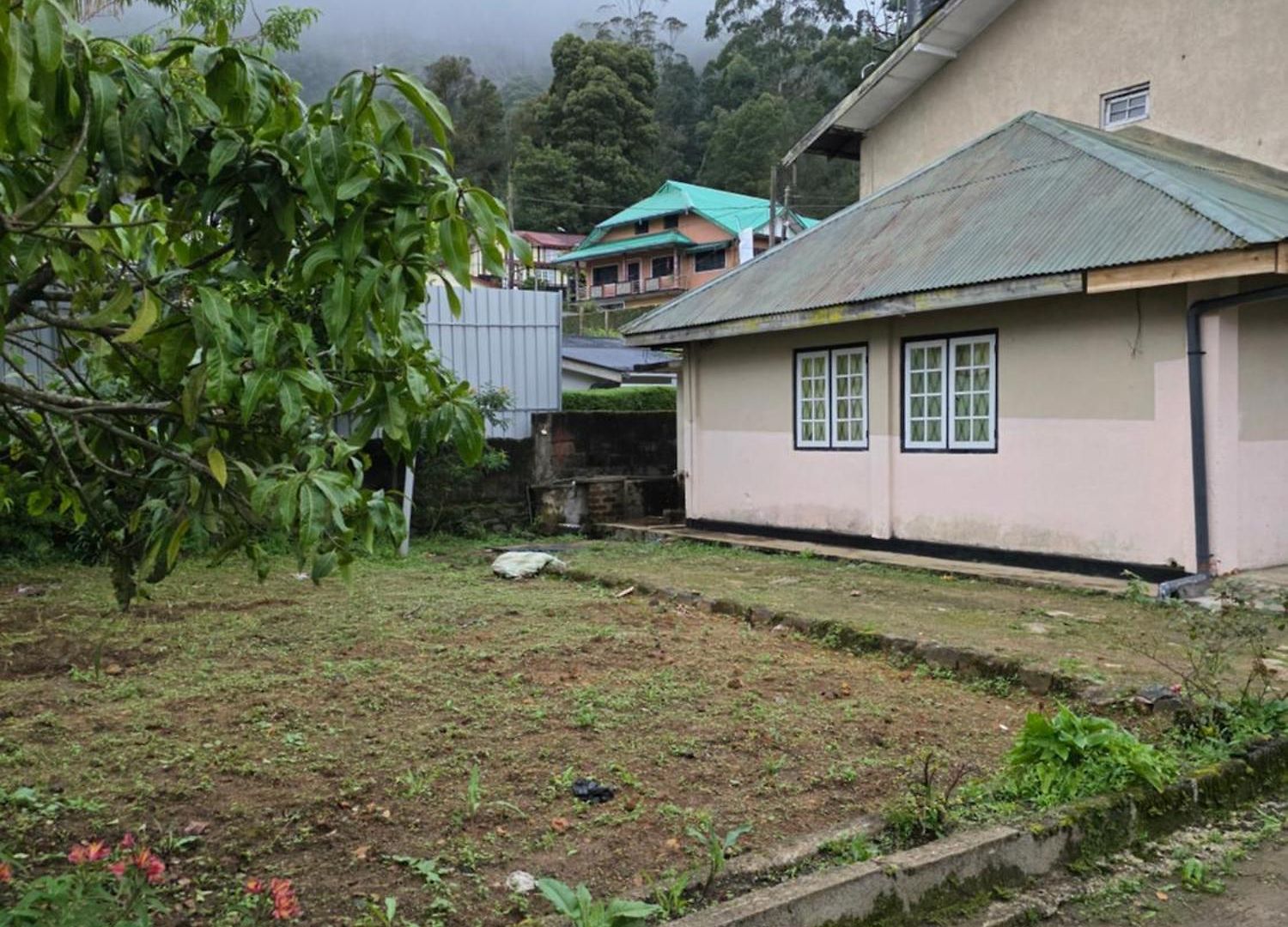 Homestay Le Grand Chateau Nuwara Eliya