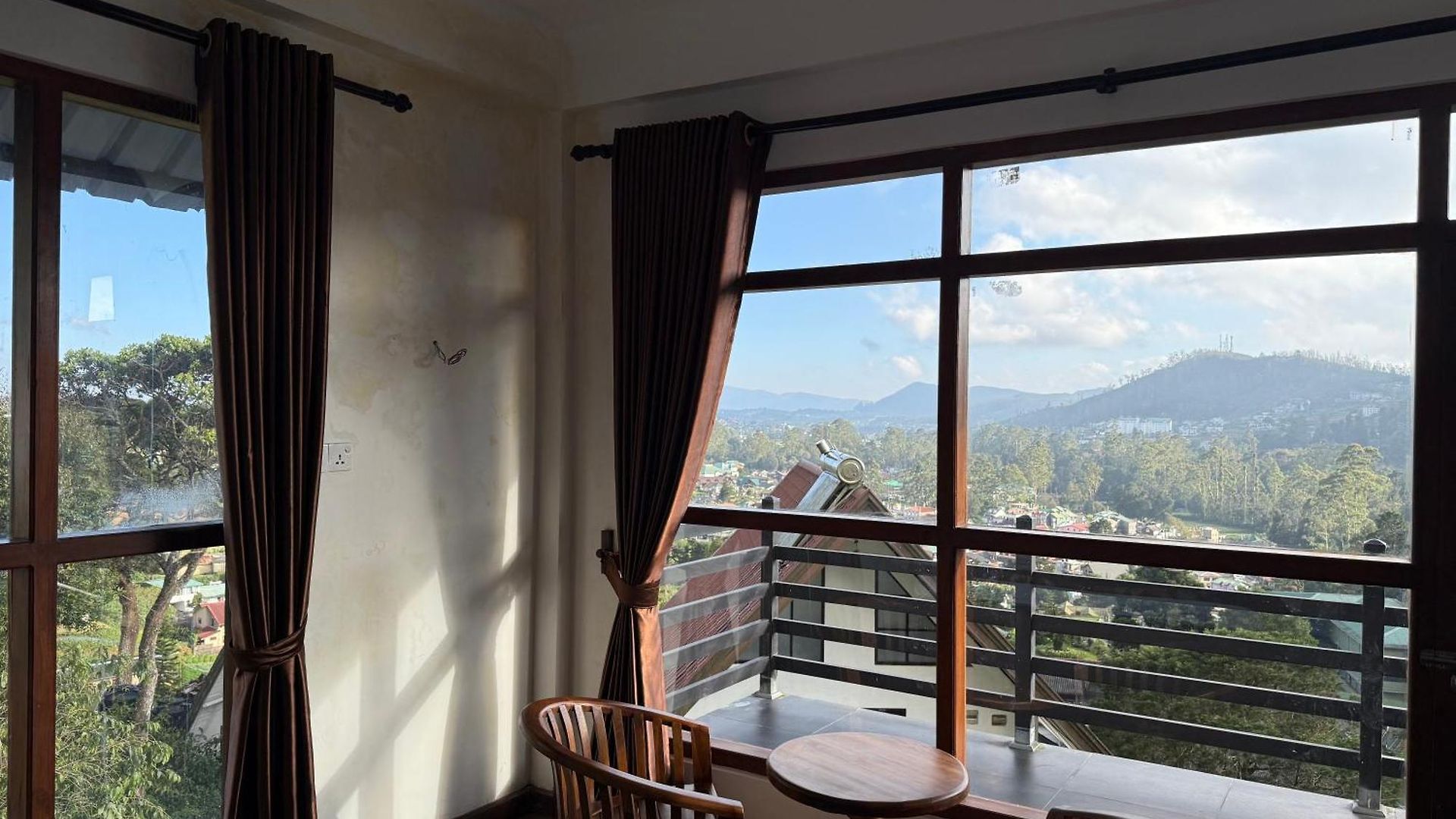 Sherwood Guest house 4*