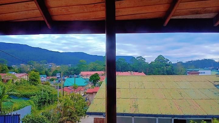 Inn Oviya Guest