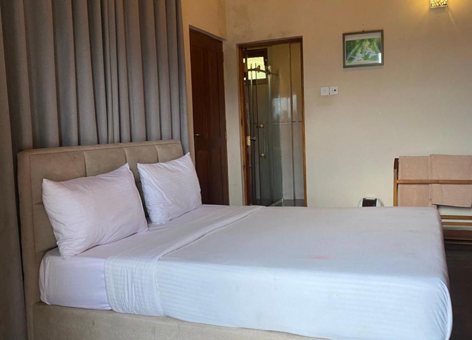 Hotel Glenfalls Rest