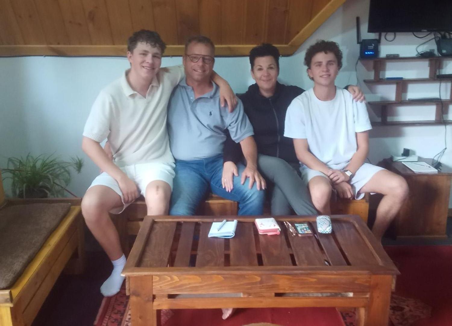 Barrow Family Nuwara Eliya