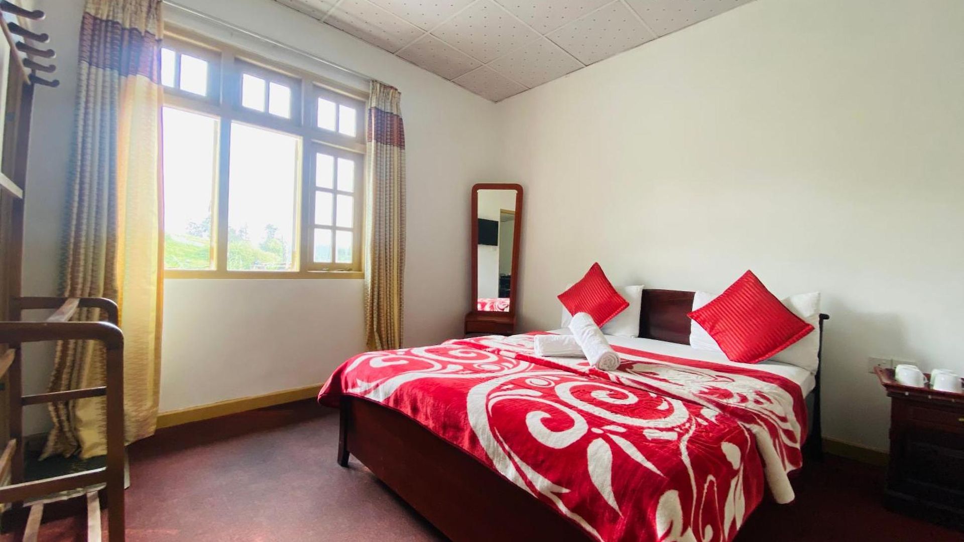 Hotel R R I Luxury 3*