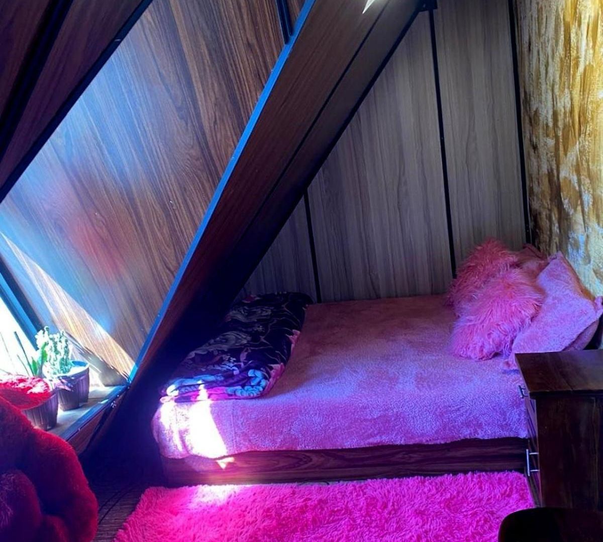 The Heaven Wood Guest house *