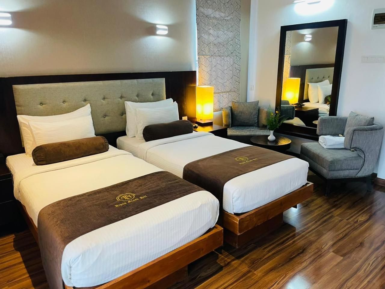 Ripon Grand Hill By Ehi Hotel