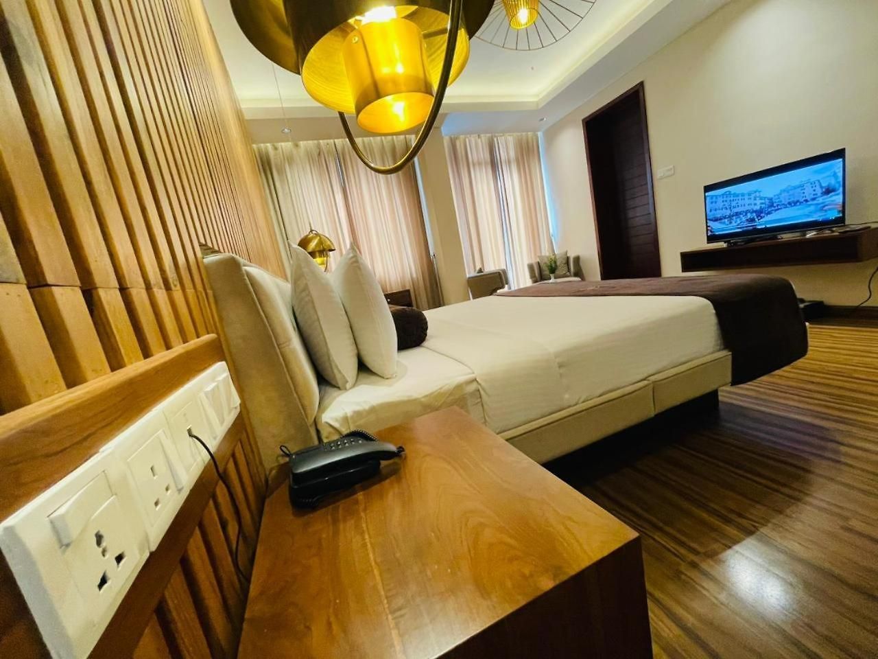 Ripon Grand Hill By Ehi Hotel 5*