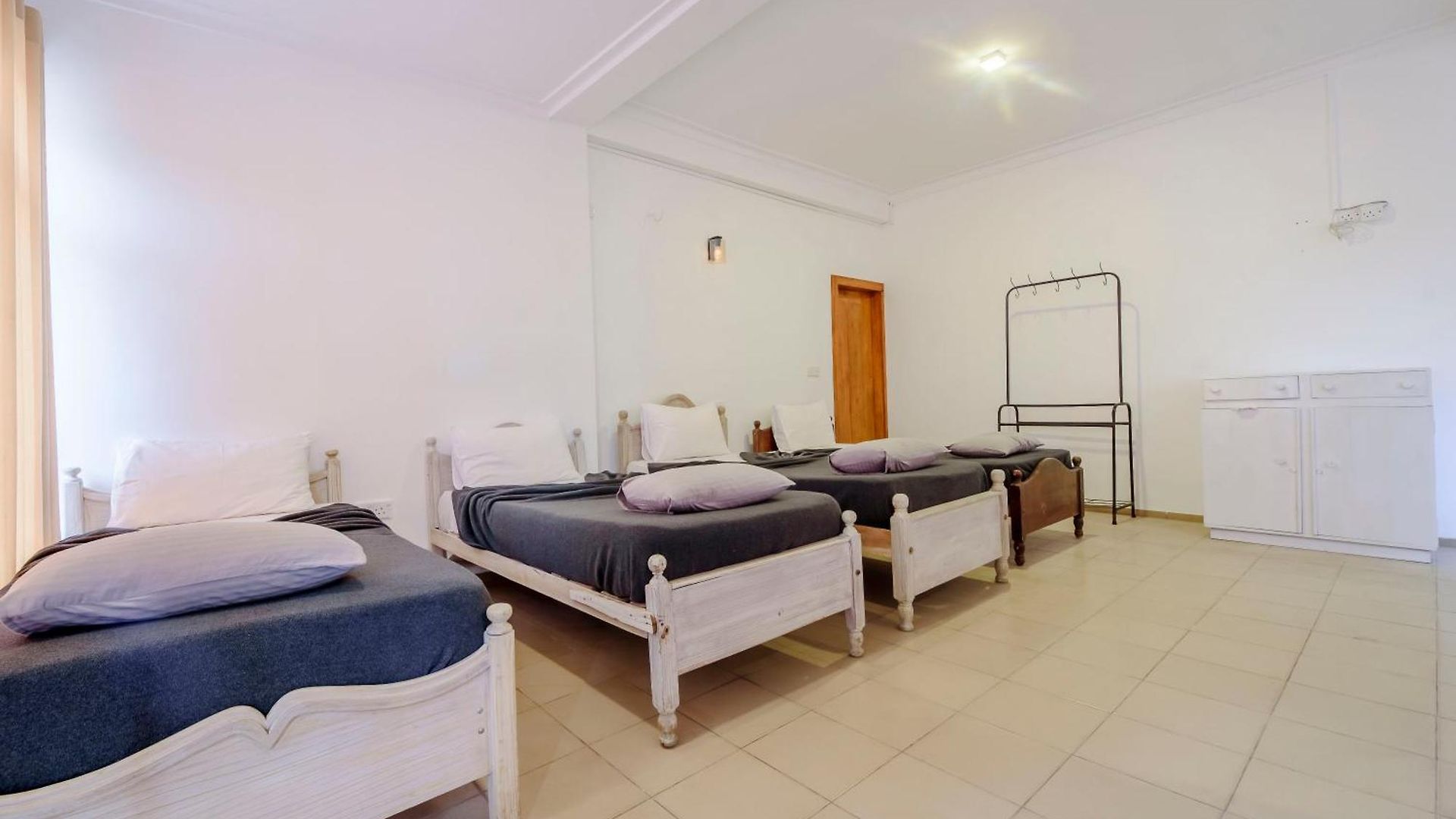 Oasis Hill Hotel Nuwara Eliya