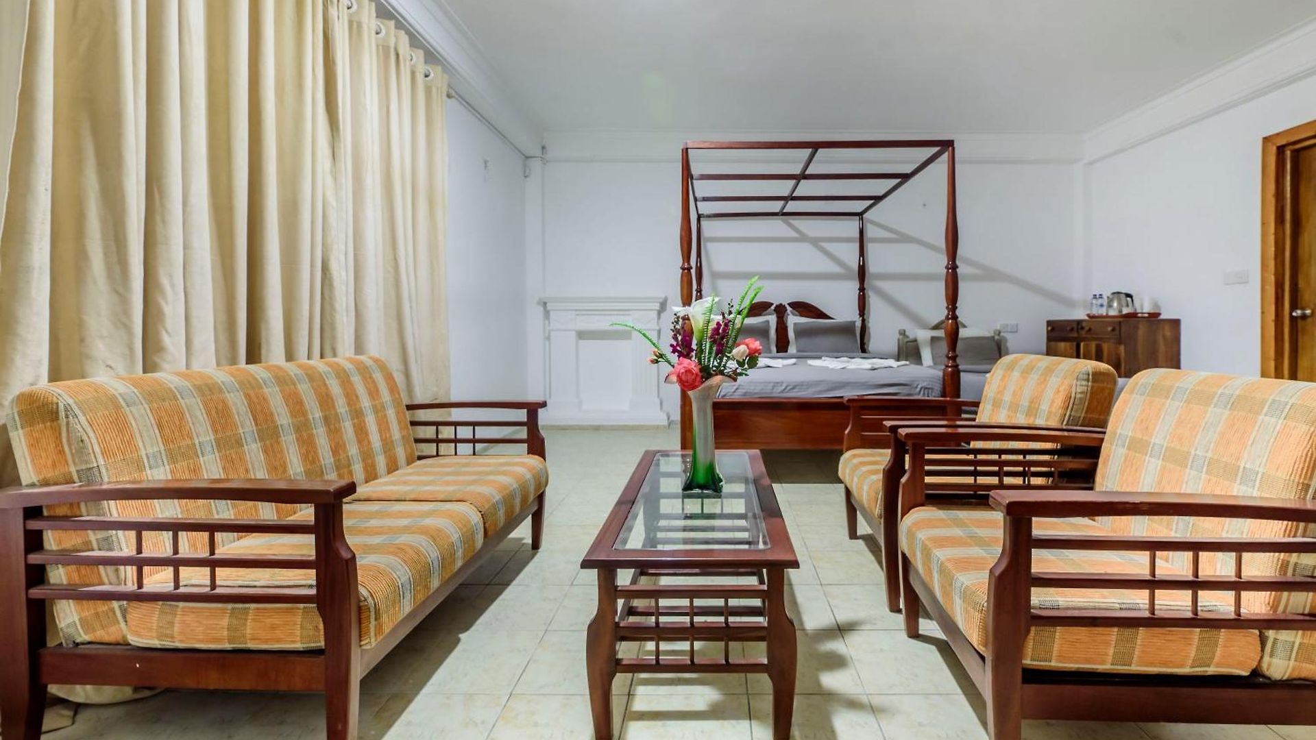 Oasis Hill Nuwara Eliya