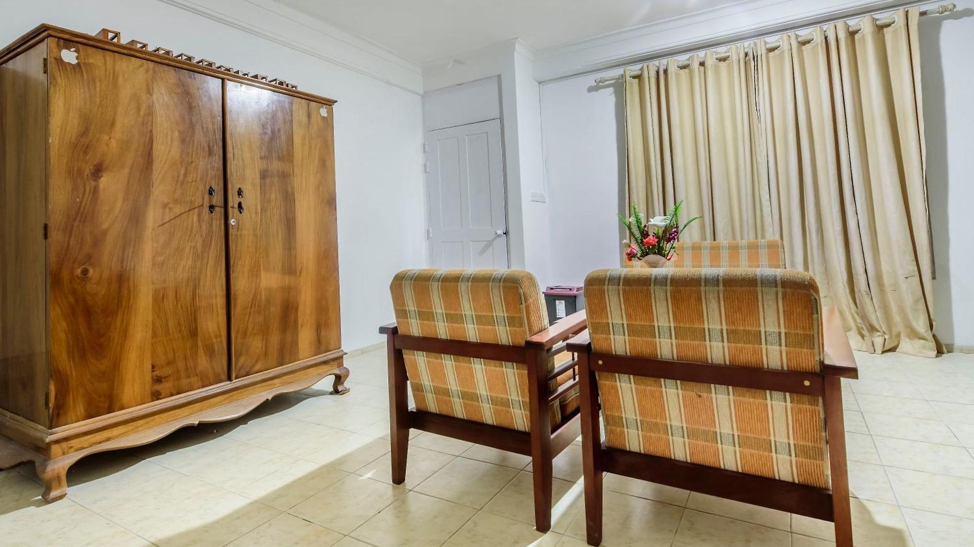 Hotel Oasis Hill