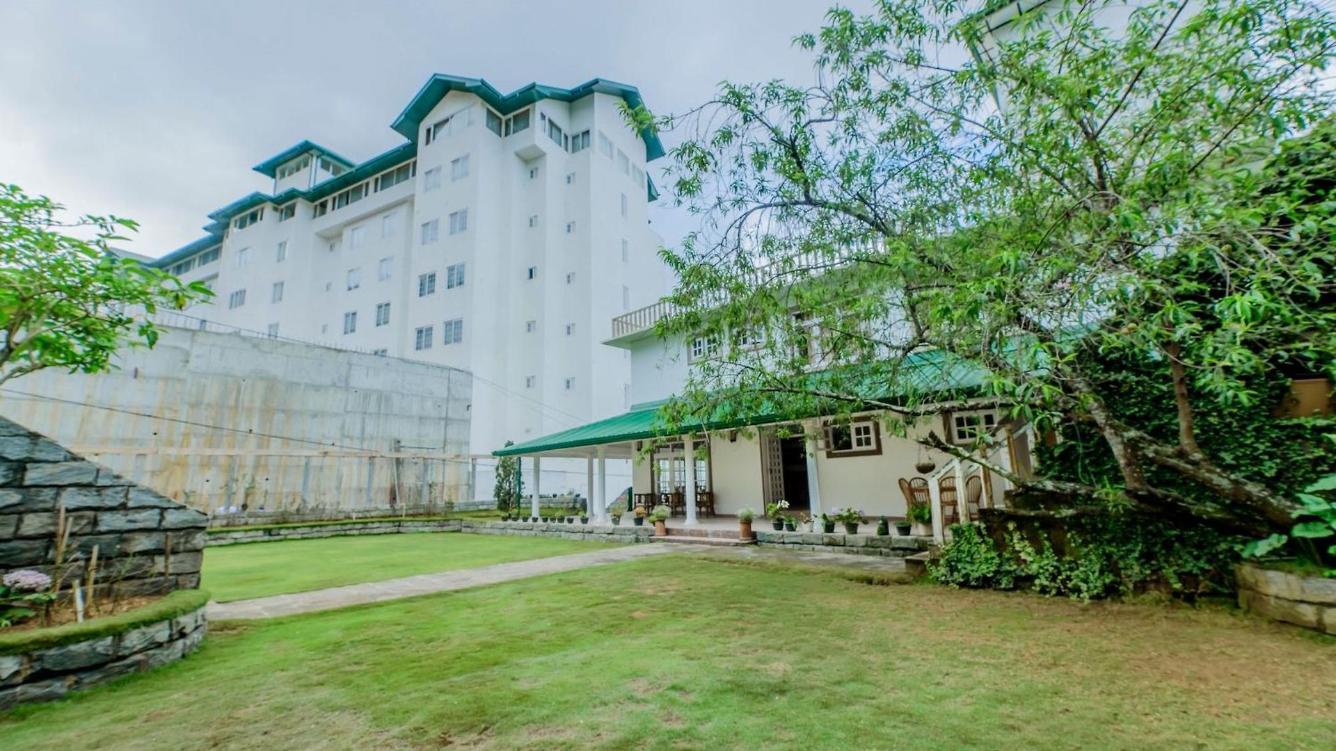Oasis Hill Nuwara Eliya