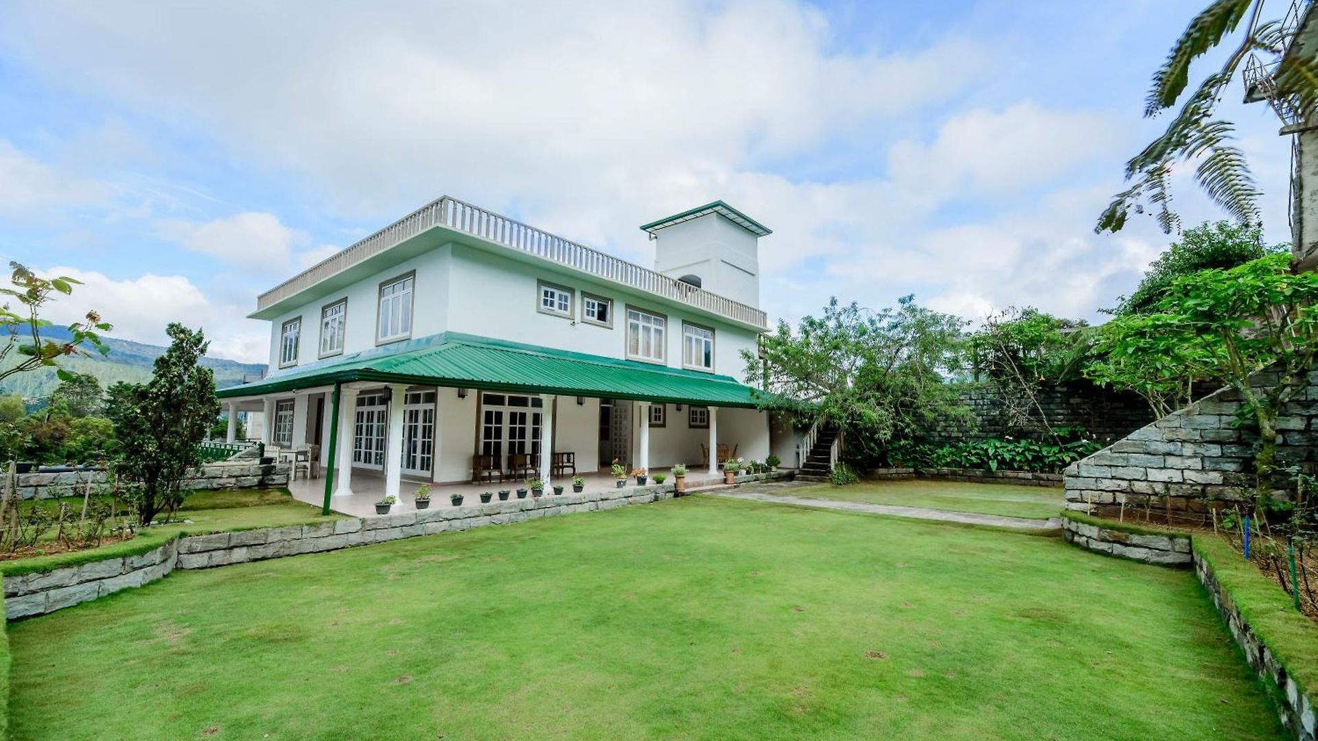 Oasis Hill Nuwara Eliya